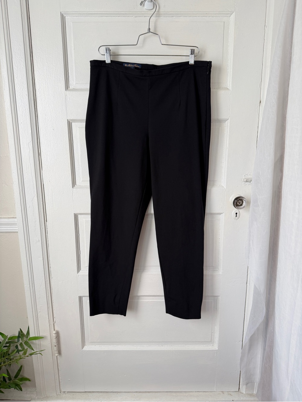 Brooks Brothers Women’s Black Trouser Pants Slit Ankles Stretch Classic Office